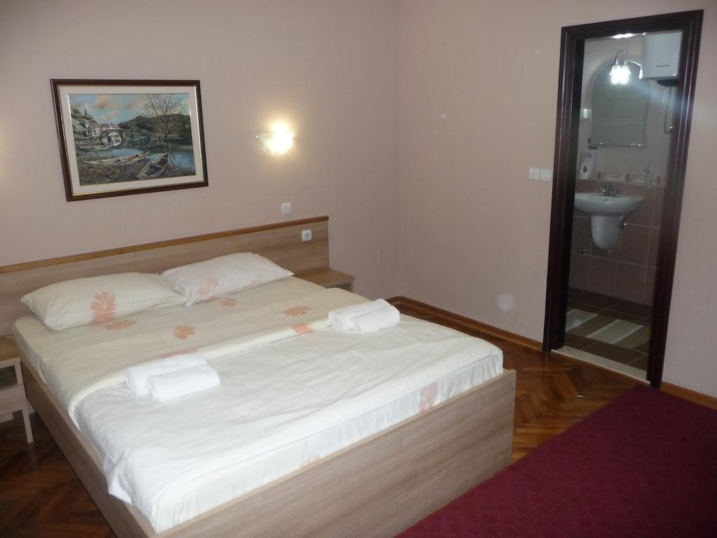 Hotel Ambiente Podgorica Room photo